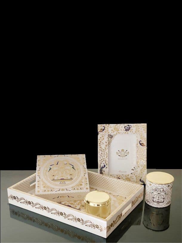 Peshkari Gold Hamper Large