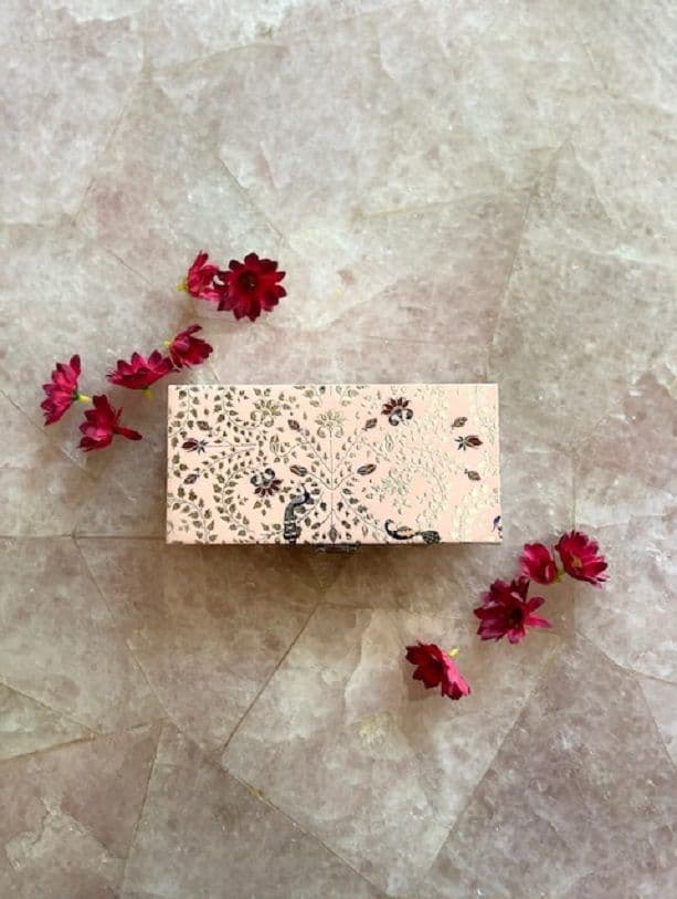 Peshkari Peach Gaddi Box